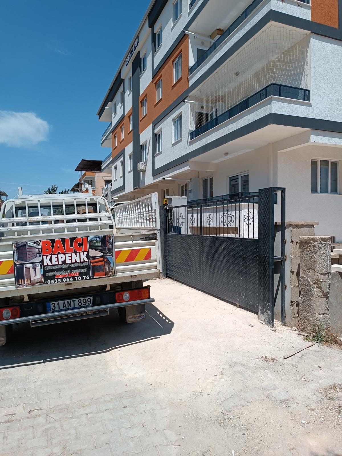 Hatay Yana Kayar Bahçe Kapısı